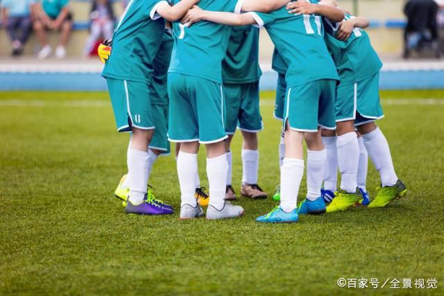 德尚博又遇阿门角克星 美国大师赛首轮折戟仅76杆